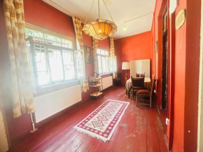 Writers House Private Yard in Old Tbilisi